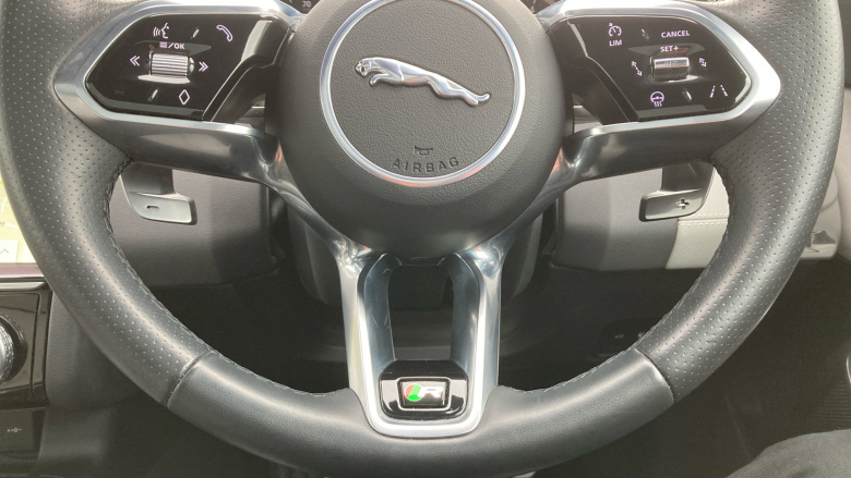 Jaguar E-Pace 1.5 P300e R-Dynamic Black 5dr Auto Estate